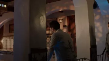 Alanui The Morning Horse Denim Jacket porté par Sam Jones (Rafael de la Fuente) vu dans Dynasty (S04E16)