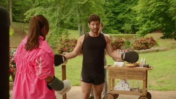 Débardeur technique en jersey lambrissé Lululemon Sculpt porté par Sam Jones (Rafael de la Fuente) vu dans Dynasty (S04E18)