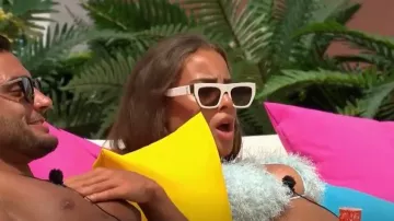 Shein Tie Side Bikini Traje de baño usado por Danica Taylor como se ve en Love Island (S08E16)