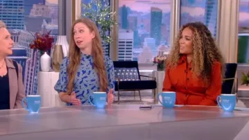 Victoria Beckham Chemise utilitaire en laine décontractée portée par Sunny Hostin comme vu dans The View le 7 septembre 2022