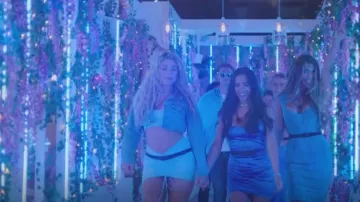 Chaqueta Shein Flap Pocket Crop Denim usada por Antigoni Buxton como se ve en Love Island (S08E22)