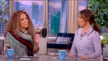 Rick Owens Swirl Print Velvet Midi Dress porté par Sunny Hostin vu dans The View le 9 septembre 2022