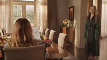 Monse Striped Draped Midi Dress usado por Fallon Carrington (Elizabeth Gillies) como se ve en Dynasty (S04E20)