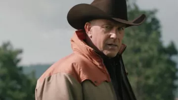 Western Cowboy Hat en marrón usado por John Dutton (Kevin Costner) en Yellowstone (Temporada 1 Episodio 5)