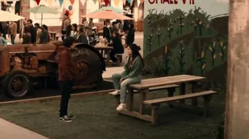 Baskets Reebok Court Double Mix portées par Sarah Cushing (Inde Navarrette) vues dans Superman & Lois (S02E15)
