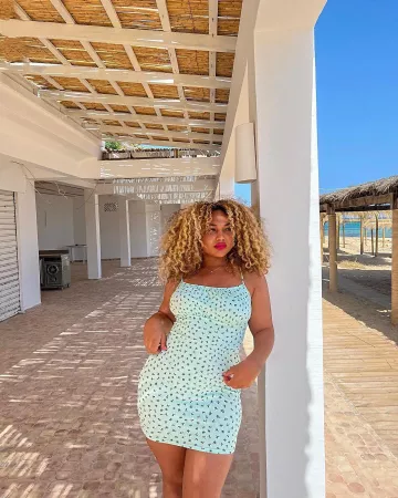The floral dress worn by Anais on her Instagram account @flawlessbyanais