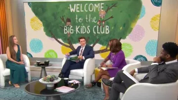 Vince V-Neck Wrap Dress in Blue Waltz worn by Chelsea Clinton as seen in CBS Mornings on September 14,2022