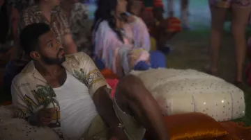 Hudson Jeans Military Cargo Shorts porté par Aaron Jackson (Trevor Jackson) vu dans grown-ish (S05E09)