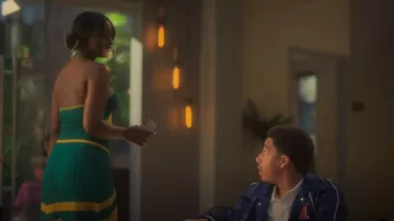 Gales Bonner Star Rib-Knit Falda usada por Annika (Justine Skye) como se ve en grown-ish (S05E09)