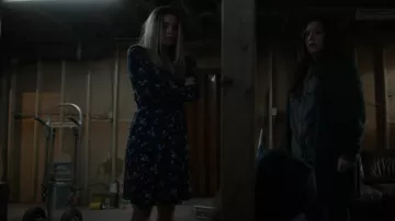 Banana Republic Petite Knit Wrap Dress worn by Allison McRoberts (Annie Murphy) as seen in KEVIN CAN F**K HIMSELF (S02E01)