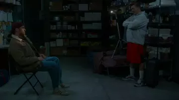 Zapatillas Puma X Ray usadas por Kevin McRoberts (Eric Petersen) como se ve en KEVIN CAN F**K HIMSELF (S02E05)