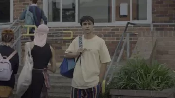 Insight Atom Tee worn by Malakai Mitchell (Thomas Weatherall) as seen in Heartbreak High (S01E01)