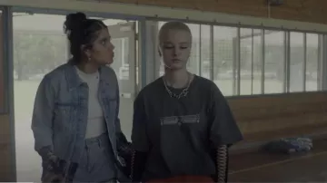 Thrills Diversion Merch Tee worn by Harper McLean (Asher Yasbincek) as seen in Heartbreak High (S01E01)