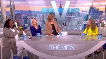 Proenza Schouler Rib Knit Halter Cutout Vestido Midi usado por Sara Haines como se ve en The View el 15 de septiembre de 2022