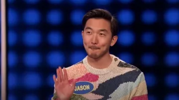 Scotch & Soda Textured Melange Crewneck Sweater worn by Jason as seen in Celebrity Family Feud(S09E07)