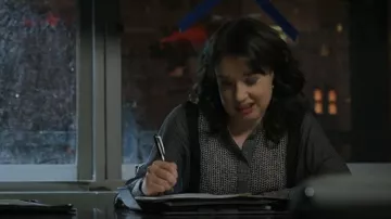 Reiss Kyria Mixed Print Tie Waist Top worn by Marissa Gold (Sarah Steele) as seen in The Good Fight (S06E02)