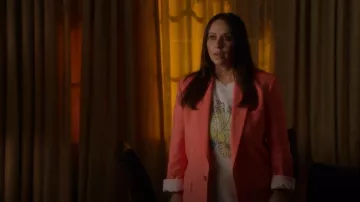 A.L.C. Dakota Boyfriend Jacket in Maillot porté par Maddie Kendall (Jennifer Love Hewitt) vu dans 9-1-1 (S06E01)
