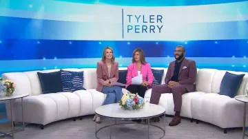 Veronica Beard Lawrence Stretch Cotton Corduroy Dickey Jacket usado por Savannah Guthrie como se ve en Today el 21 de septiembre de 2022
