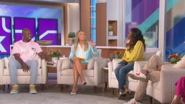 Alice + Olivia Yuriko Blazer worn by Amanda Kloots as seen in The Talk on September 22,2022