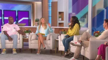 Alice + Olivia Conry Shorts worn by Amanda Kloots as seen in The Talk on September 22,2022