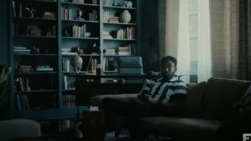 Reiss Breaker Colourblock Zip Neck Polo Shirt worn by Earnest 'Earn' Marks (Donald Glover) as seen in Atlanta (S04E02)