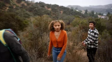 Urban Outfitters Rose Cropped Cardigan worn by Katie (Jaylen Barron) as seen in 9-1-1 (S04E02)