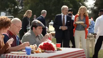 J Crew Selvedge Chambray Popover worn by Emily Nash Gilchrist (Jenna Elfman) as seen in 1600 Penn (S01E04)