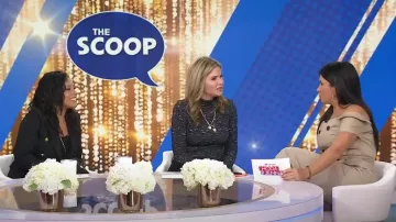 Ulla Johnson Aurelia Tricot Imprimé Col Roulé Top porté par Jenna Bush Hager vu dans Today with Hoda & Jenna le 26 septembre 2022