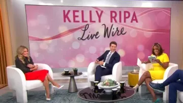 Roland Mouret Arreton Skirt worn by Kelly Ripa as seen in CBS Mornings on September 27,2022