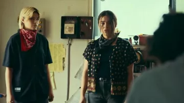 90's style Sag Harbor Two-Piece Outfit Top worn by Rita (Sarah Podemski) as seen in Reservation Dogs (S02E10)