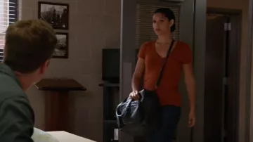Chapel Essentials Brief porté par Stella Kidd (Miranda Rae Mayo) vu dans Chicago Fire (S11E02)