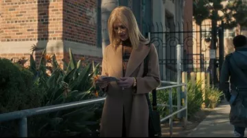 Stella McCartney Small Hobo Bag worn by Michelle Stratton (Gretchen Mol) as seen in American Gigolo (S01E03)