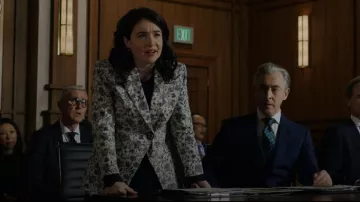 Blazer Pinko Grumello usado por Marissa Gold (Sarah Steele) como se ve en The Good Fight (S06E04)