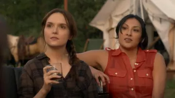 Rails Hunter Plaid Shirt Olive porté par Mary (Sofia Embid) vu dans Big Sky (S03E02)