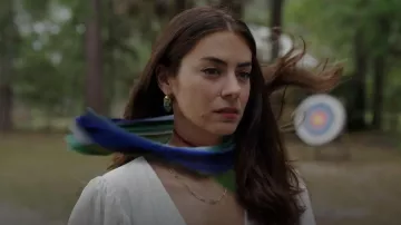 Kendra Scott Elisa Collier pendentif en argent sterling porté par Vida (Lorenza Izzo) vu dans Panhandle (S01E01)