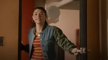 Aeropostale Womens Checkered Grommet Belt worn by Tamara Colins (Dylan  Conrique) as seen in The Rookie (S05E03)