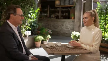 Ronny Kobo Elsabet Sequin Top usado por Kelsea Ballerini como se ve en CBS Mornings el 3 de octubre de 2022