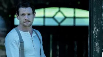 Henley Tee worn by Oliver Mellors (Jack O'Connell) as seen in Lady Chatterley’s Lover wardrobe