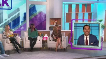 Stuart Weitzman Ultrastuart Over-The-Knee Boots porté par Amanda Kloots comme vu dans The Talk le 4 octobre 2022