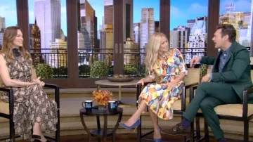 Gianvito Rossi Suede Pumps worn by Kelly Ripa as seen in LIVE with Kelly and Ryan on  October 5, 2022