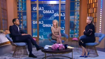 Victoria Beckham Cutout Ribbed Wool-Blend Maxi Sweaterdress porté par Jennifer Ashton vu dans Good Morning America le 5 octobre 2022