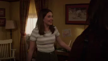 Combinaison Babaton Contour Crew portée par Katie Fleming-Morris (Ziya Matheson) vue dans Heartland (S16E01)