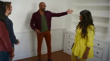 Rahi Mariella Collar Tunic Dress worn by Raisa Kuddus as seen in First Home Fix Season 1 Episode 2