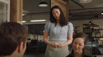 Zara Houndstooth Skirt worn by Joy (Tina Jung) as seen in Strays (S02E04)