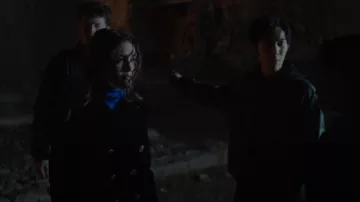 Zara Gold Button Coat worn by Lissa Dragomir (Daniela Nieves) as seen in Vampire Academy (S01E05)