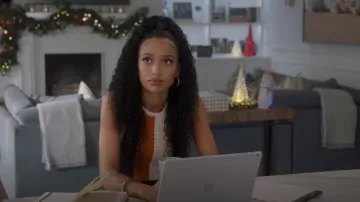 Débardeur rayé A.L.C. Marco porté par Olivia Baker (Samantha Logan) vu dans All American (S05E01)