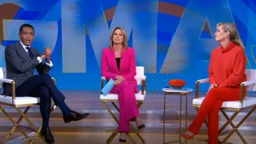 Zara Blazer avec col smoking porté par Amy Robach vu dans Good Morning America le 12 octobre 2022
