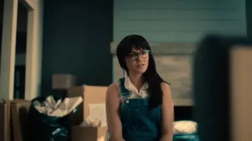 Overole de pierna recta Madewell usado por el Dr. Sydney Burke (Italia Ricci) como se ve en The Imperfects (S01E09)
