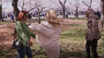 Jacquemus Large Le Chiquito Grand Top Handle Bag porté par Robyn Dixon comme vu dans The Real Housewives of Potomac (S07E01)