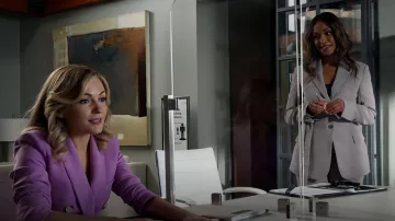 Veronica Beard Miller Dickey Chaqueta usada por Amy Quinn (Lindsey Gort) como se ve en All Rise (S02E16)